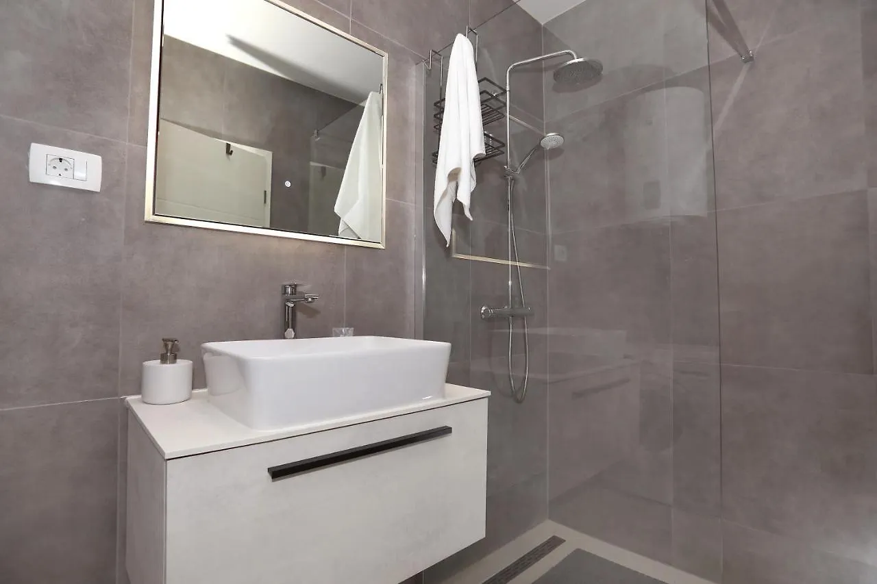 Apartment Turtles Trogir 0*,  Kroatien